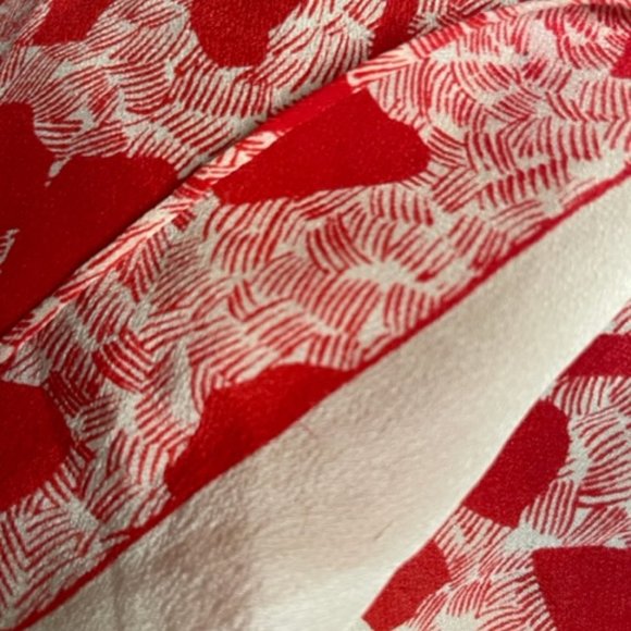 EUC Vintage 70s 80s Bill Blass Silk Scarf Red Brown combo Beautiful 28 x 28 silk - Picture 4 of 9